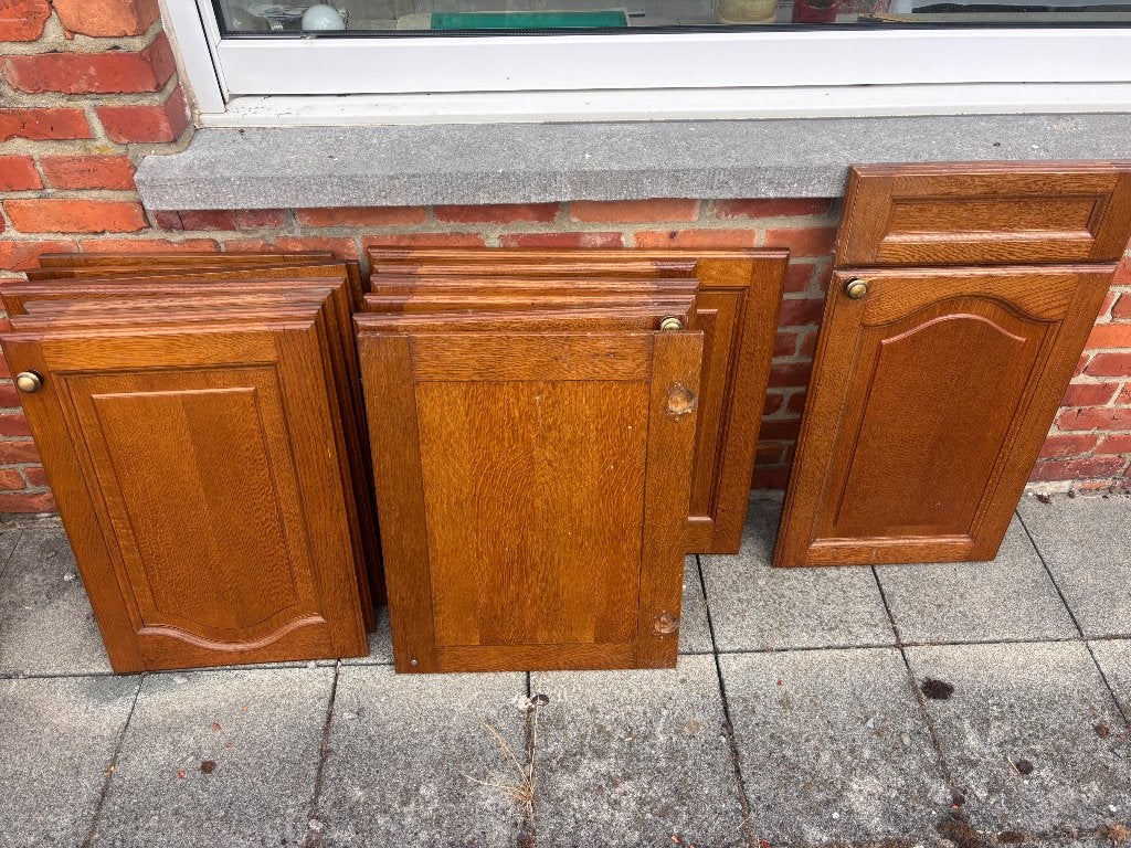 Portes d'armoires de cuisine gratuites, Maison & Meubles, Cuisine | Éléments de cuisine, Moins de 25 cm, Moins de 100 cm, Brun