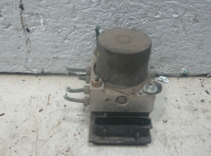 ABS POMP Opel Corsa C (F08 / 68) (0-265-231-583), Robert Bosch AG, Gebruikt, Opel, Robert-Bosch-Allee 1
74232  Abstatt, DE