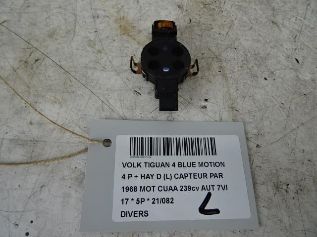 DIVERS DIVERS Volkswagen Tiguan (AD1) (5Q0955547B), Utilisé, Volkswagen