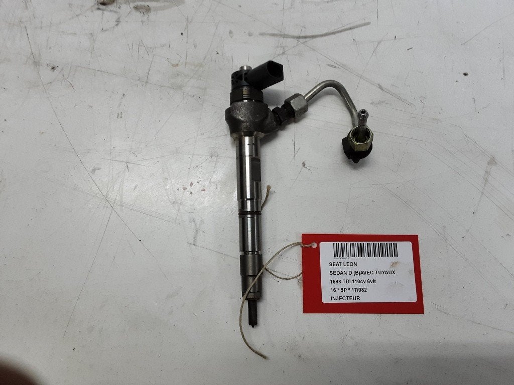 INJECTOR BRANDSTOF Seat Leon (5FB) (04L130277AD), Gebruikt, Mevr. I. Hauben, Rue de l'Espoir 34 34
4030  GRIVEGNÉE, BE, Info@Collignon.be