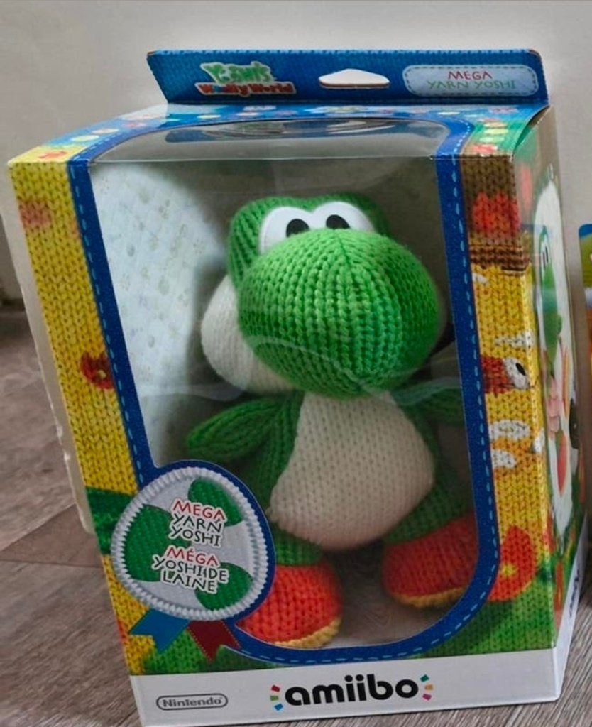 Mega Yarn Yoshi amiibo - Nieuw in doos, Ophalen of Verzenden, Nieuw