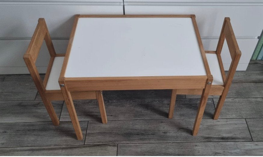 Speeltafel met 2 stoelen, Kinderen en Baby's, Ophalen, Stoel(en)