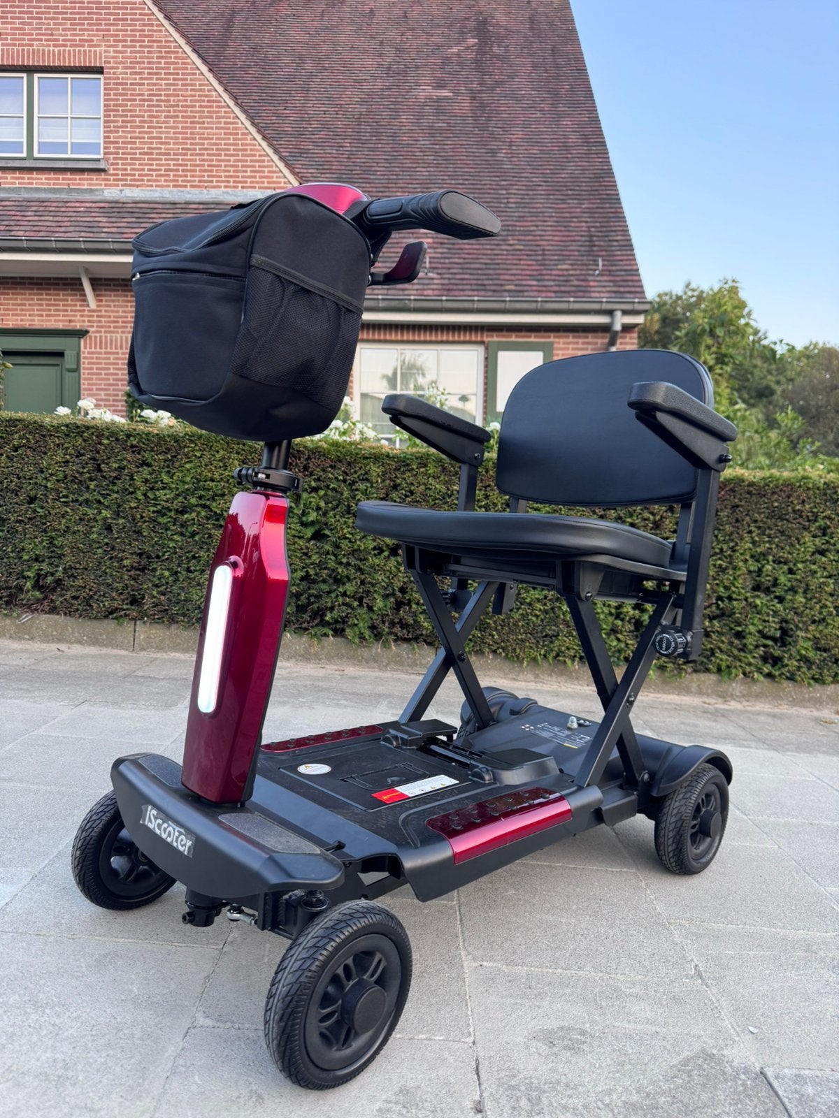 Opvouwbaar Scootmobiel iScooter plooibaar elektrisch scooter, Ophalen of Verzenden, Zo goed als nieuw