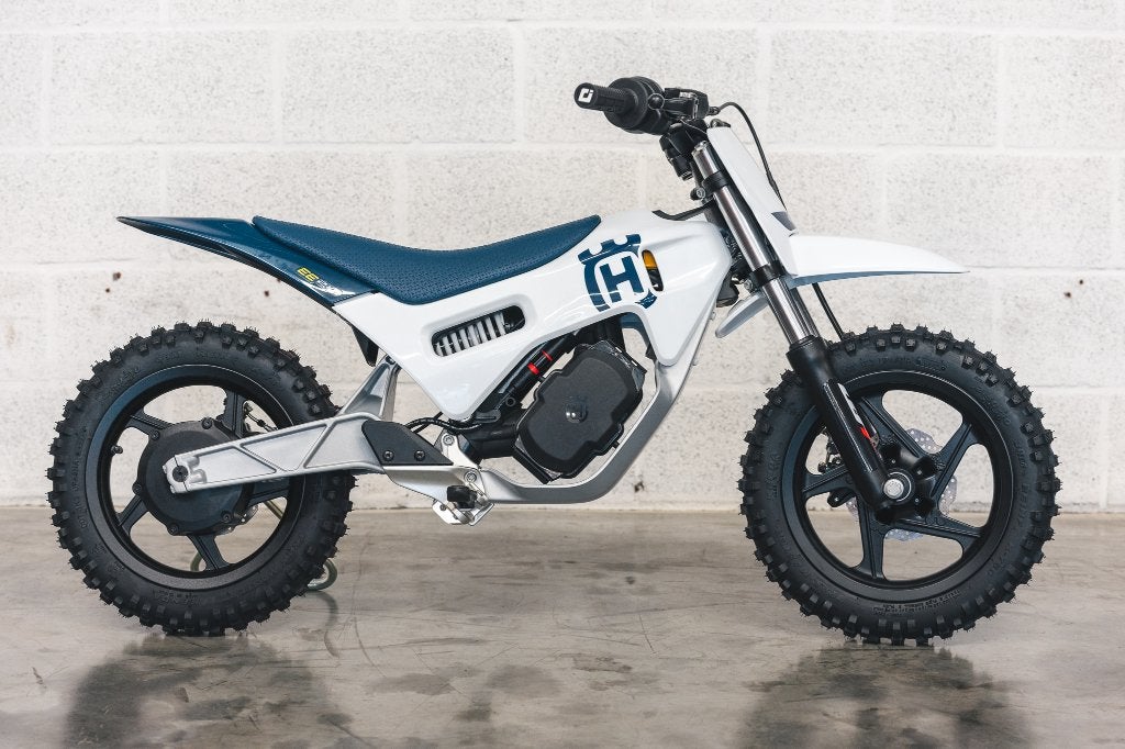 Husqvarna EE2 2027 100% elektrisch, Motos, Entreprise, Neuf, Moto de cross, Automatique