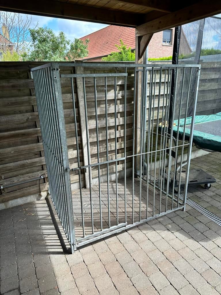 Honden ren, Dieren en Toebehoren, Ophalen, Zo goed als nieuw