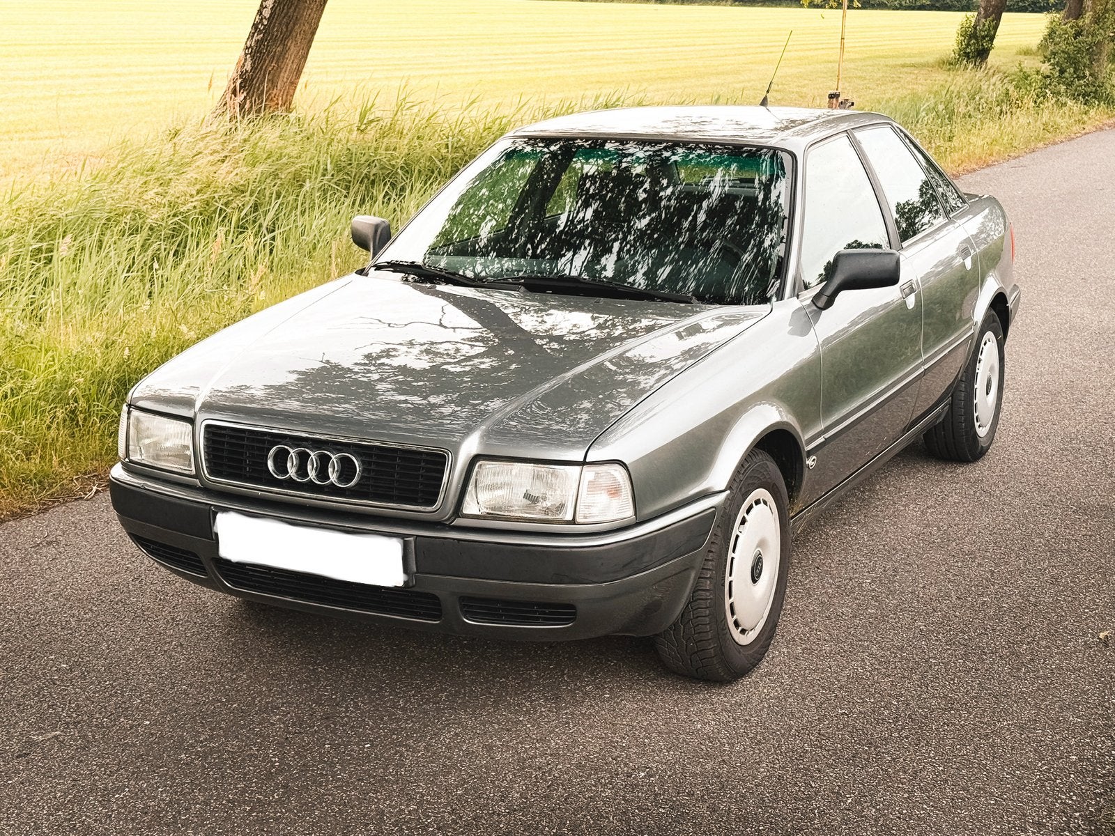 Audi 80 oldtimer, Stof, Zwart, 5 deurs, Particulier