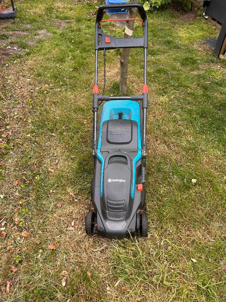 Gardena grasmaaier, Ophalen, Cirkelmaaier, Gebruikt, Elektrische grasmaaier