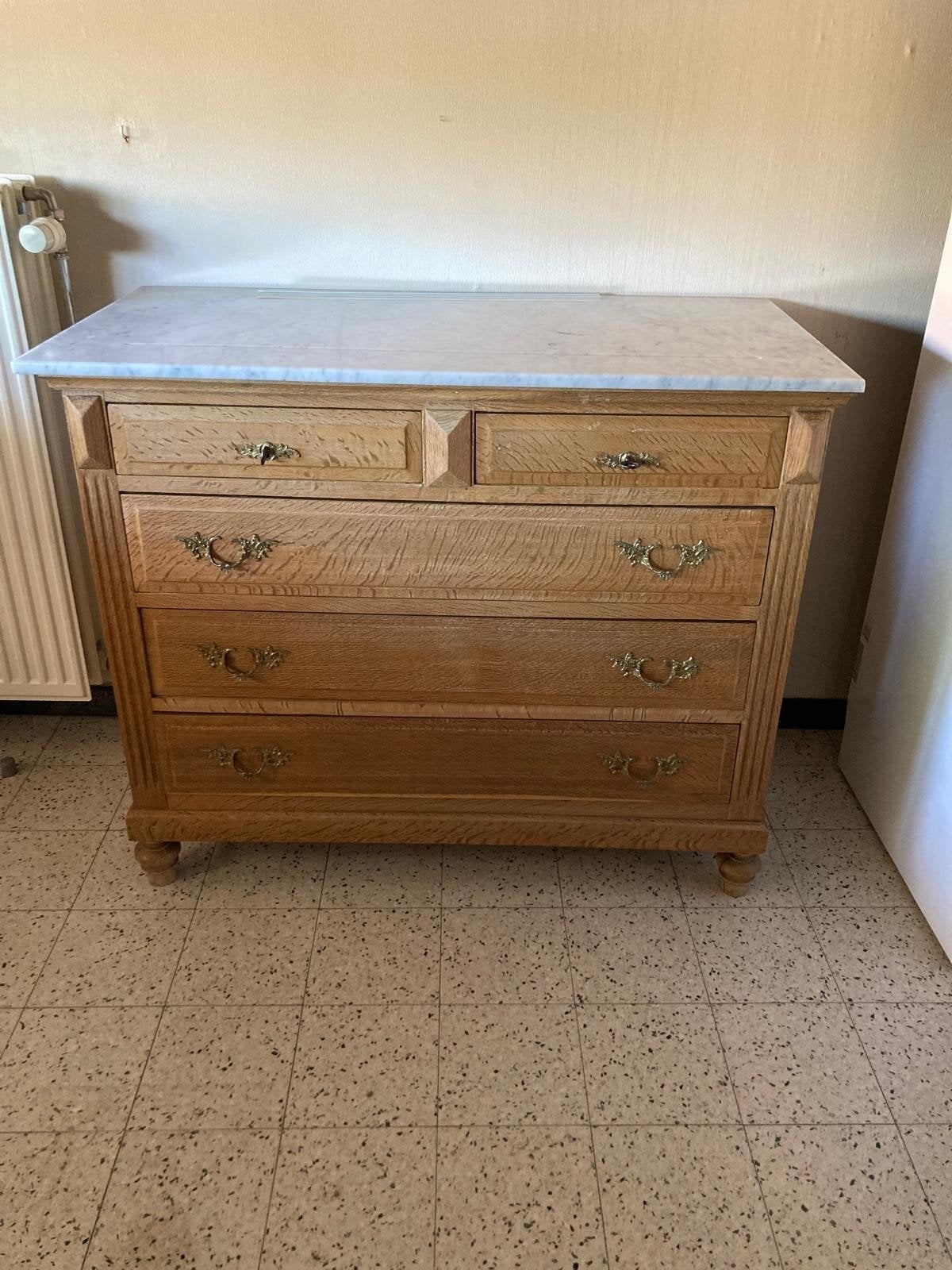 Antieke ladekastje met marmeren blad, Huis en Inrichting, Ophalen