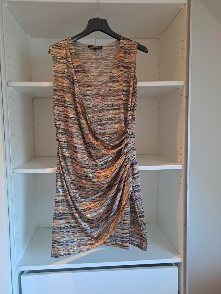 Mt 42 Veelkleurige fijngebreide jurk zonder mouwen, Kleding | Dames, Jurken, Overige kleuren, Maat 42/44 (L), Ophalen of Verzenden