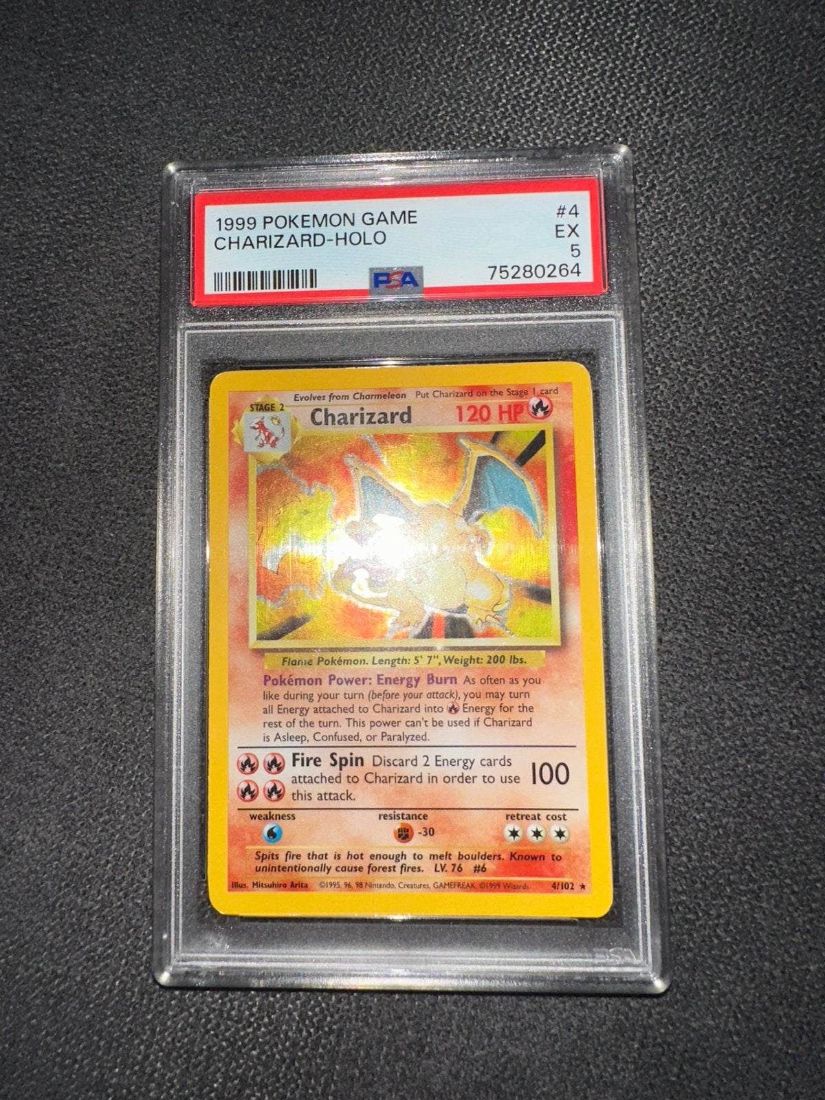 1999 Charizard Holo Base set - PSA 5, Hobby en Vrije tijd, Ophalen of Verzenden, Zo goed als nieuw, Losse kaart, Foil