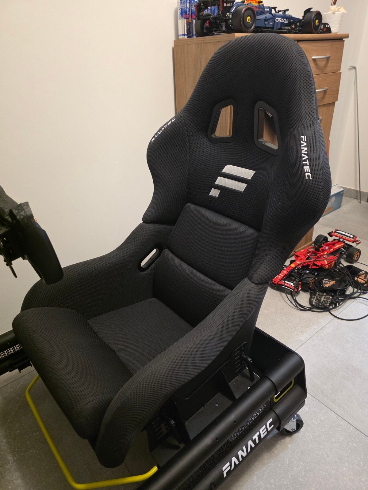 Fanatec Clubsport GT, Fanatec, Enlèvement, Support