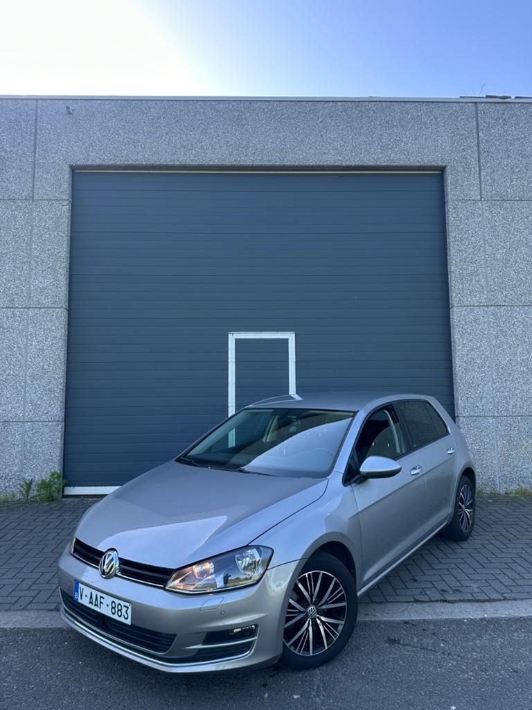 Volkswagen Golf 7 allstar 1.2 Tsi dsg7 93km, Automaat, Parkeercamera, Golf, Particulier