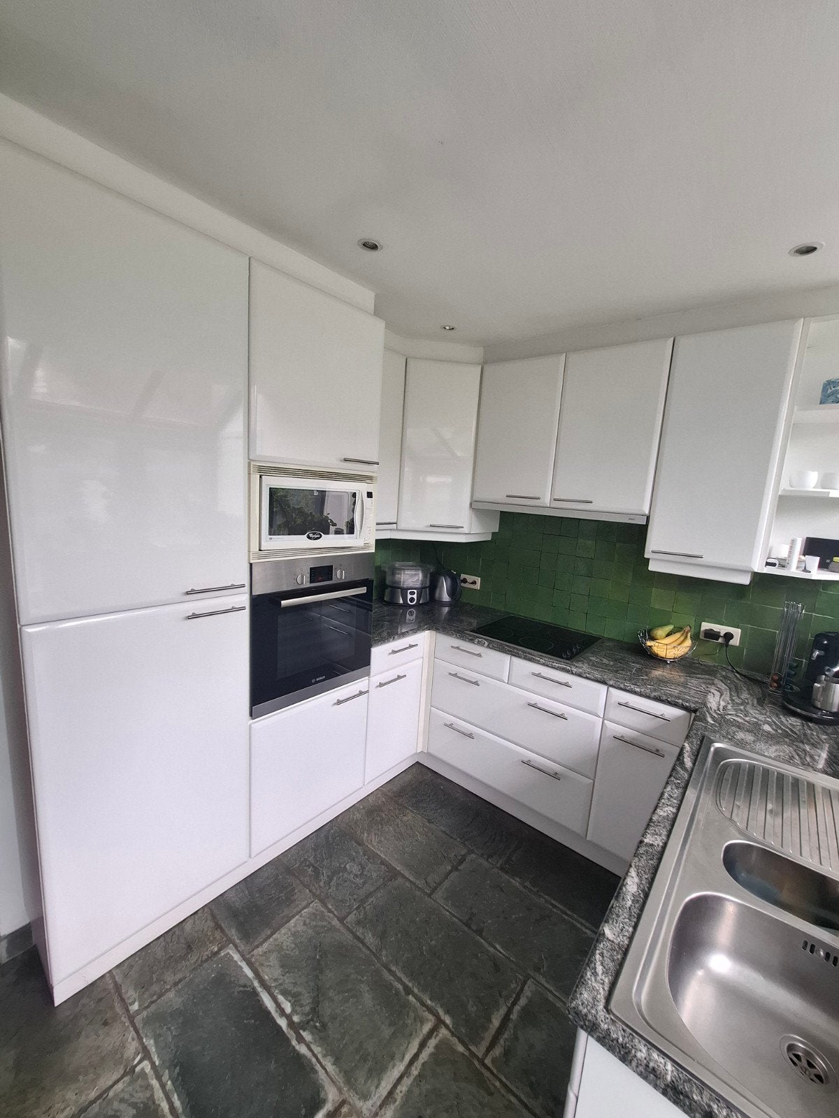 Compleet functionerende keuken, Ophalen