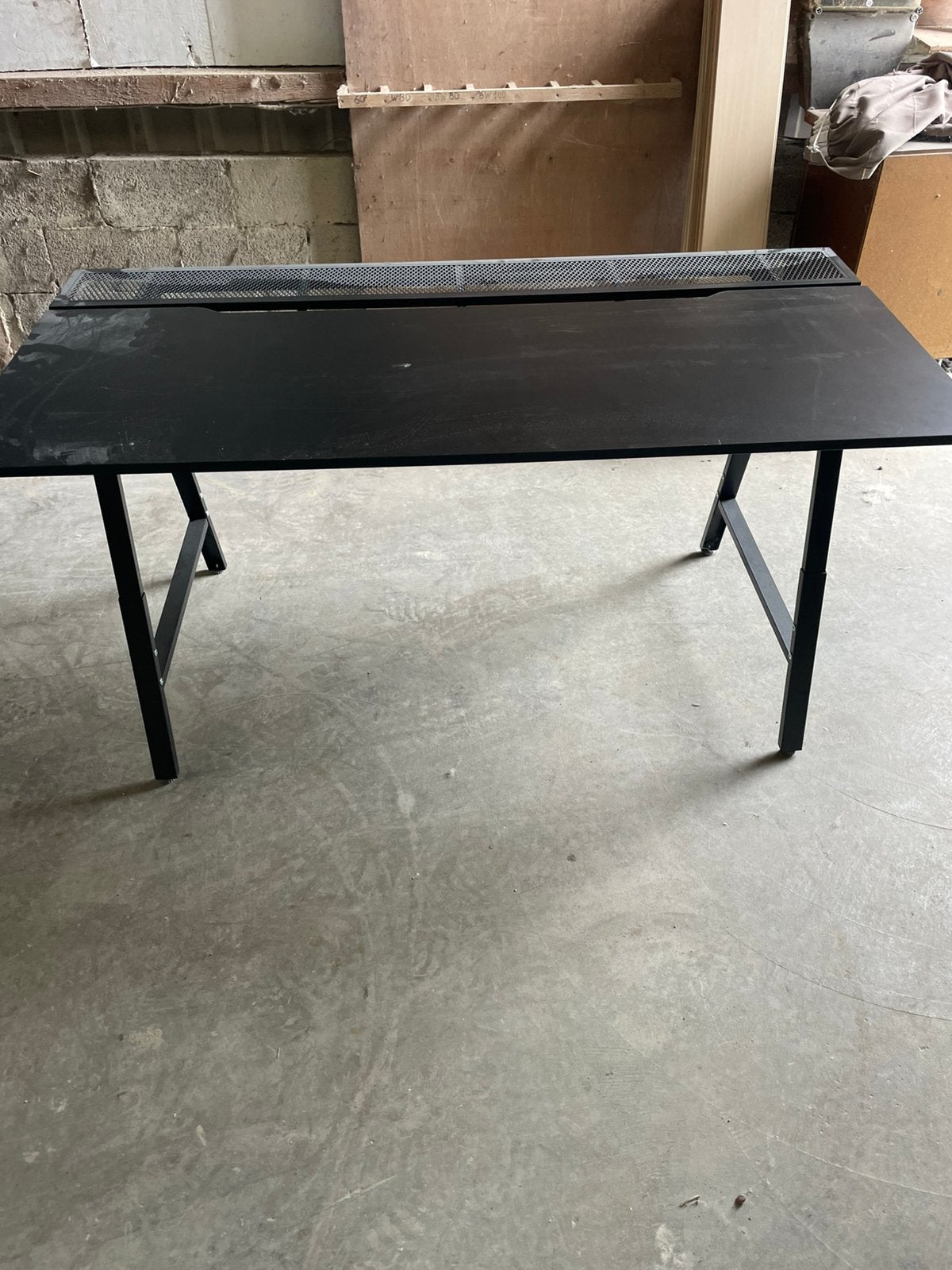 Bureau tafel, Ophalen, Zo goed als nieuw, Rechthoekig, Metaal