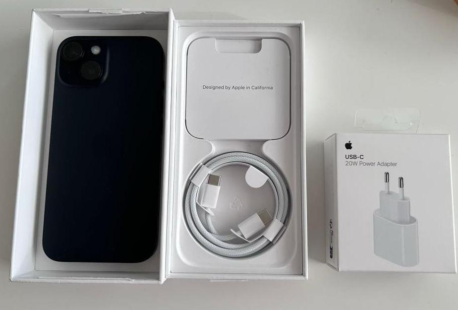 iPhone 15 – 128GB Zwart (NOOIT GEBRUIKT)- Screenprotector, Télécoms, Téléphonie mobile | Apple iPhone, Neuf, 128 GB, Sans abonnement