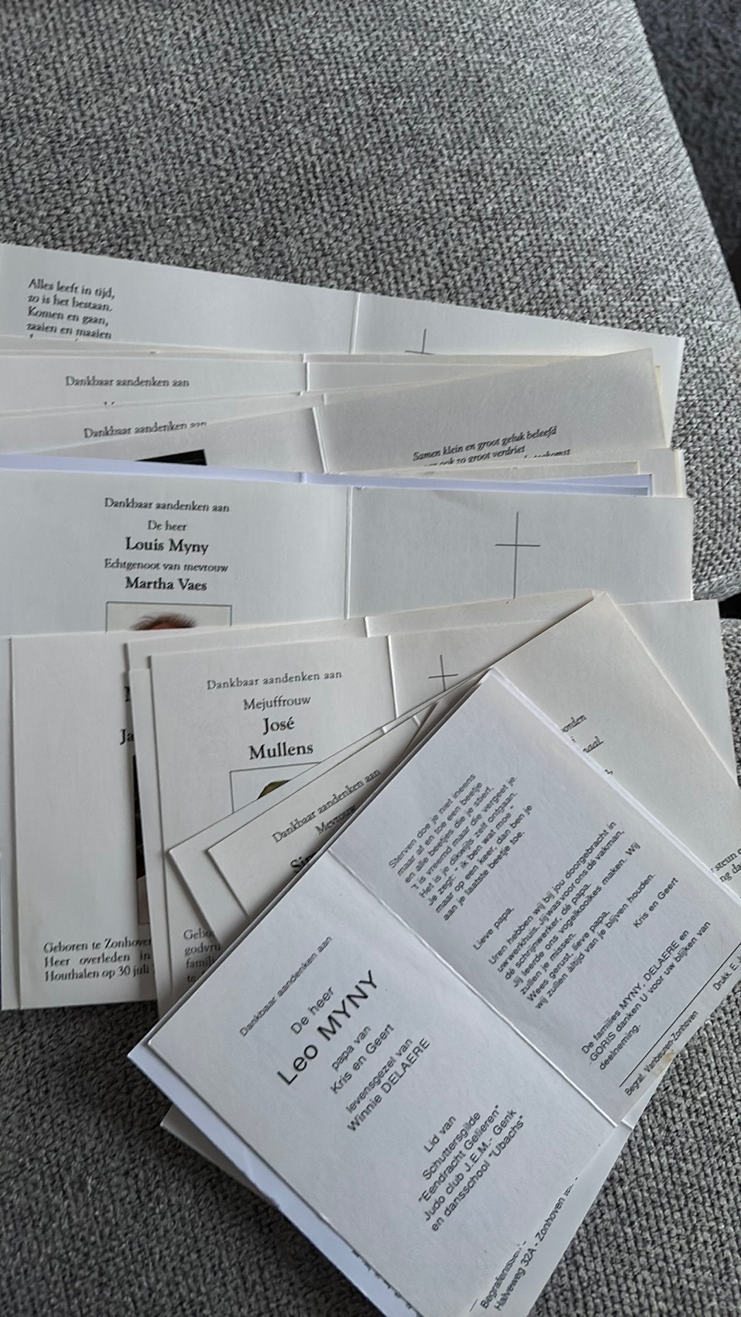 39 cartes de prière nées à Zonhoven, Envoi, Image pieuse
