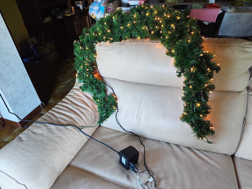 Kerstslinger, Ophalen