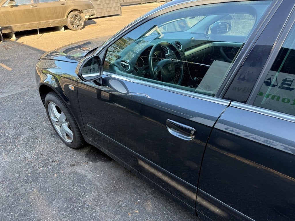 PORTE AVANT GAUCHE Seat Exeo ST (3R5) (|3R0831051|), Porte, Avant, Seat Deutschland GmbH, Service@seat.de