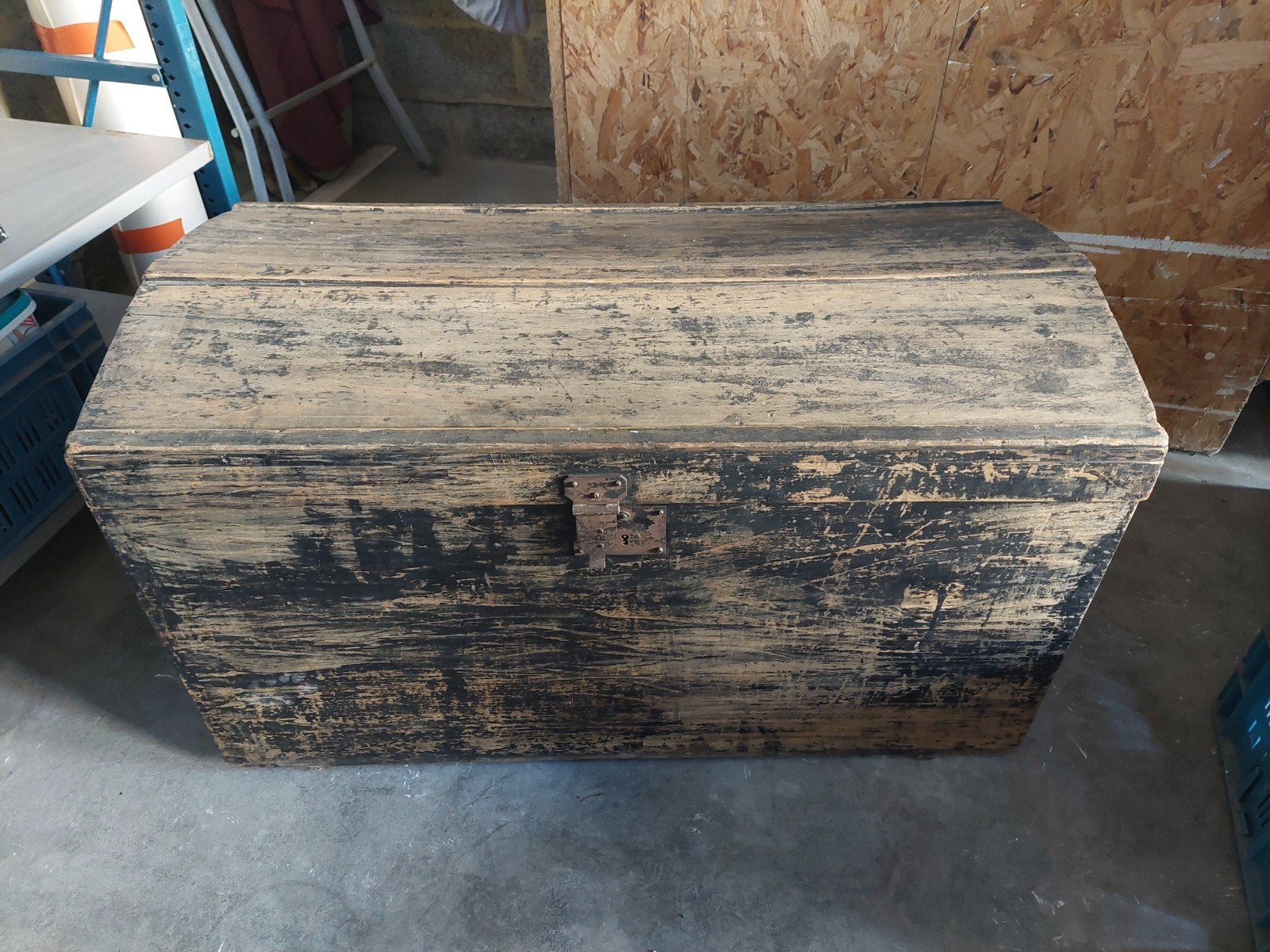 coffre en bois, Ophalen, Gebruikt