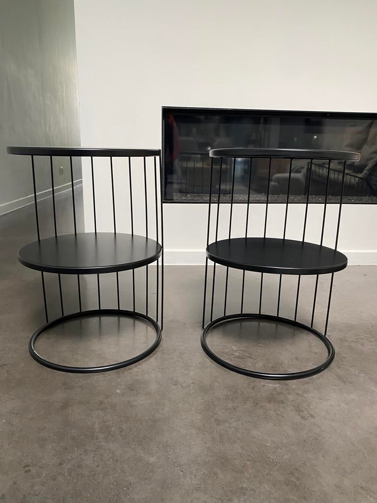 2x Bijzettafel / nachttafel zwart metaal (prijs voor 2), Ophalen, Zo goed als nieuw