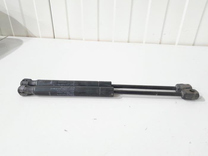 Amortisseur kit capot moteur d'un Landrover Evoque, Land Rover, -, 3 mois de garantie, Utilisé