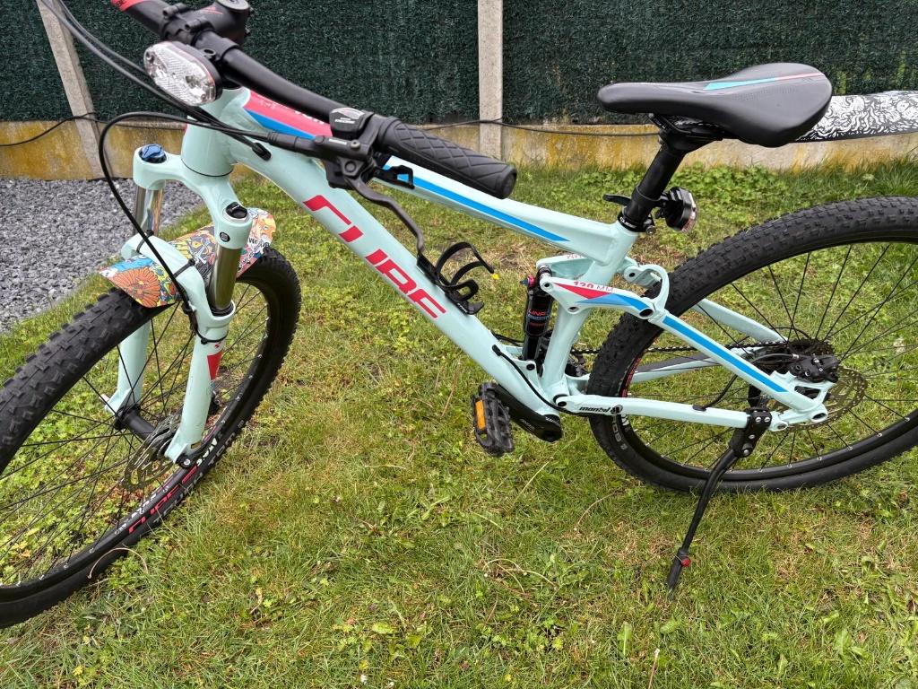 Cube mountainbike, Fietsen en Brommers, Fietsen | Mountainbikes en ATB, Fully, Zo goed als nieuw, Dames, Schijfrem