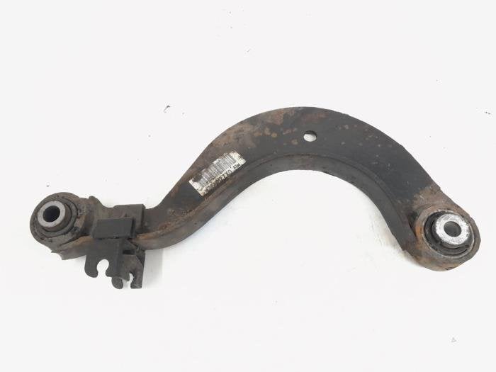 Draagarm boven rechts-achter van een Volkswagen Golf, Gebruikt, -, Volkswagen, -