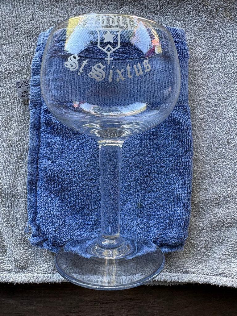 Abdij St-Sixtus, Verzamelen, Ophalen of Verzenden, Zo goed als nieuw, Glas of Glazen