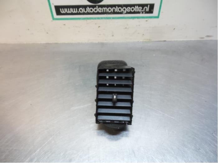 Luchtrooster Dashboard van een Chrysler 300 C, Gebruikt, -, Ophalen of Verzenden, -