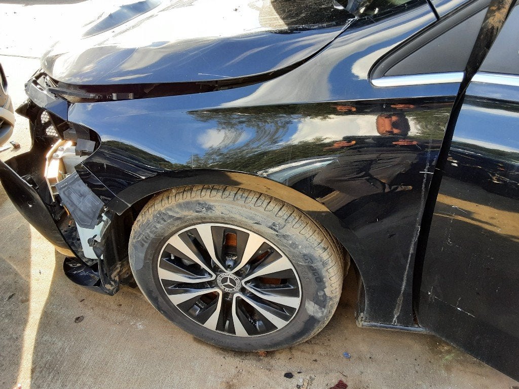 SPATBORD LINKS VOOR Mercedes-Benz B (W247) (01-2018/12-2026), Gebruikt, Mercedes-Benz, Spatbord, Rue de l'Espoir 34 34
4030  GRIVEGNÉE, BE