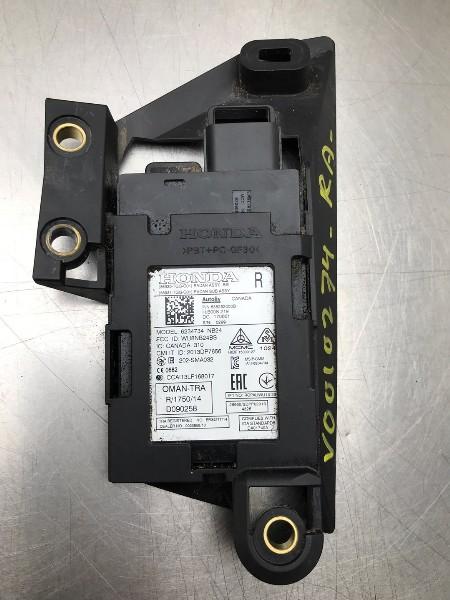 CAPTEUR RADAR Honda Civic (FK6 / 7/8/9) (|6234734NB24|), Honda, Dhr. M. Roggen, Stadsweg 37 37
9917 PV  WIRDUM GR., NL, Utilisé