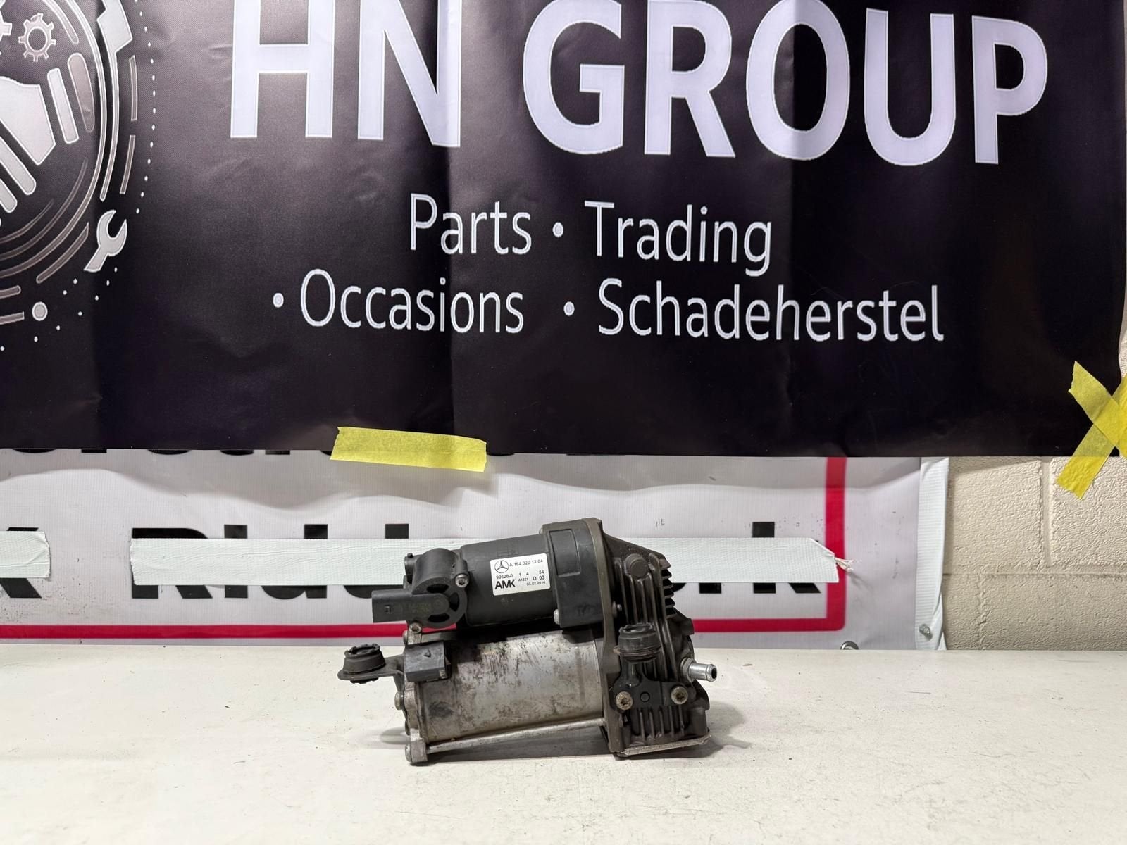 Mercedes-Benz ML W164 luchtvering compressor, Auto-onderdelen, Ophanging en Onderstel, Gebruikt, Ophalen of Verzenden