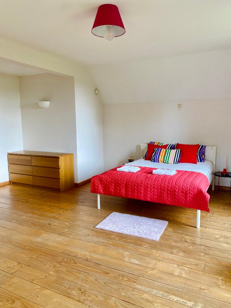Tweepersoonsbed wit IKEA goede staat, Huis en Inrichting, Slaapkamer | Bedden, Ophalen, Gebruikt, Wit, Tweepersoons