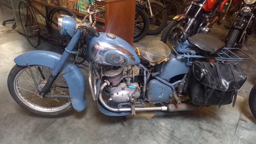 Peugeot 125cc, Ophalen