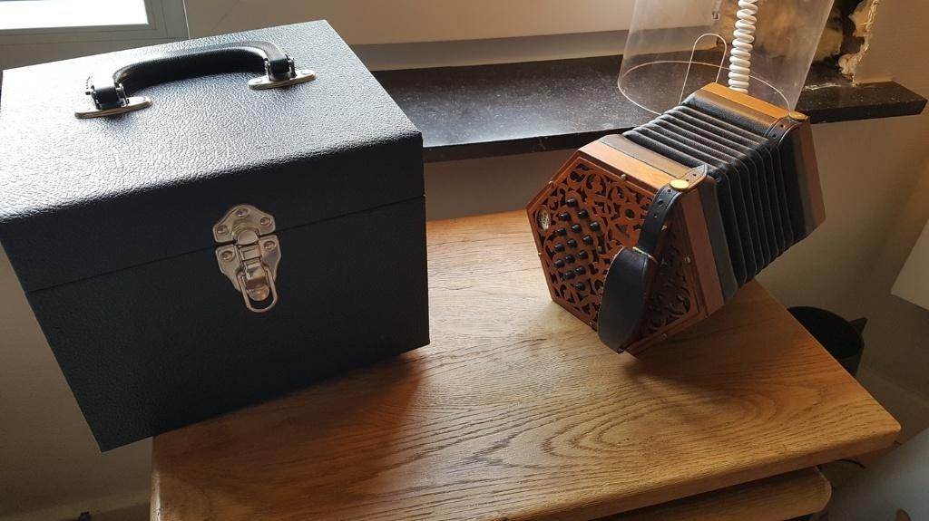 Anglo concertina Morse Ceili BbF, Musique & Instruments, Accordéons, Enlèvement ou Envoi, Comme neuf, Avec valise
