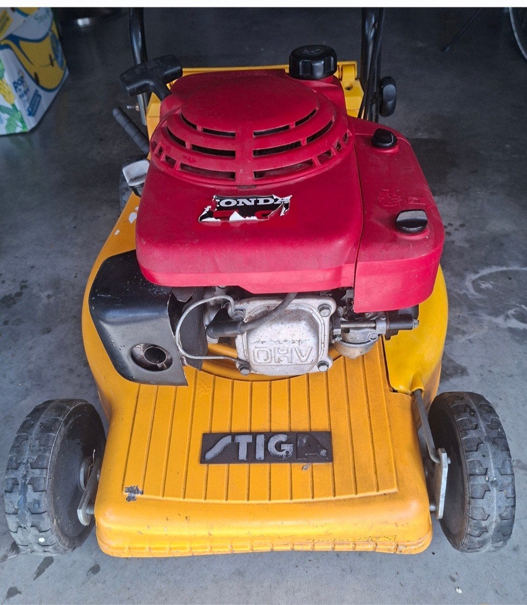 Grasmaaier stiga turbo met honda 5.0 motor, Ophalen, Opvangbak
