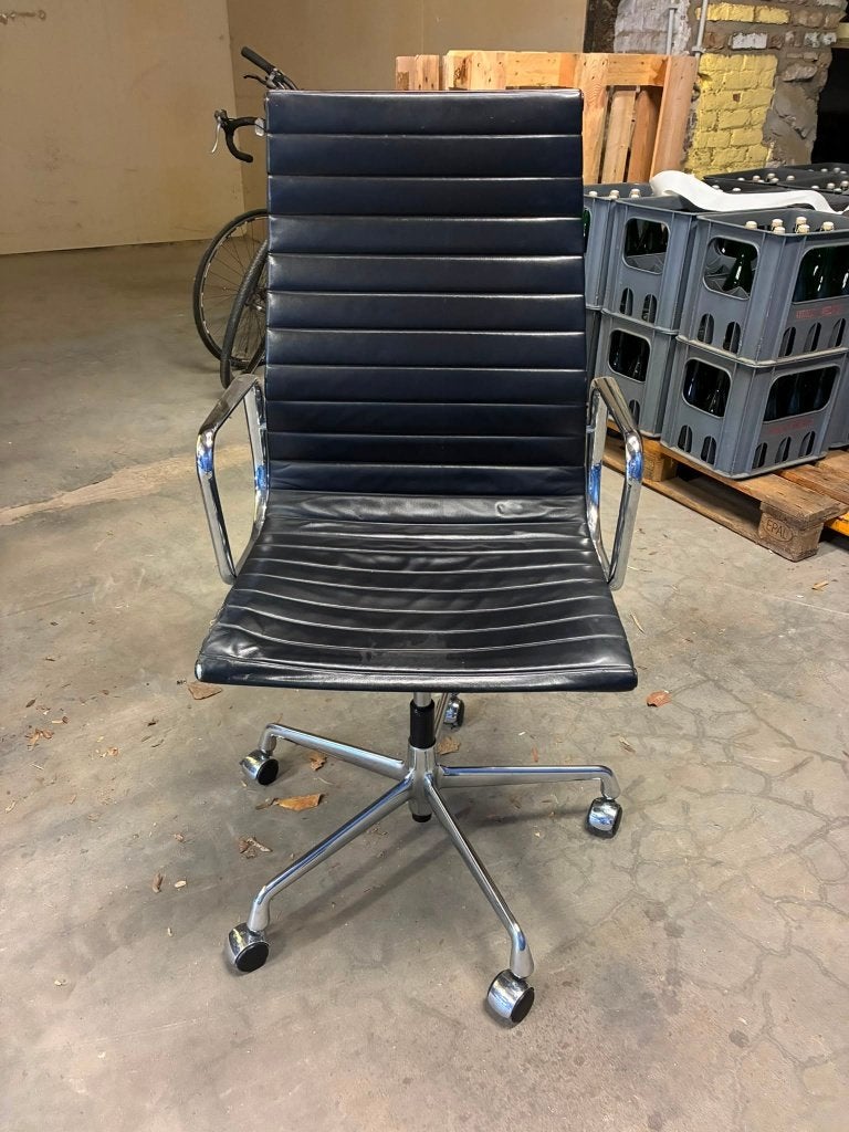 Vitra bureaustoel - zwart leer, Antiek en Kunst, Antiek | Meubels | Stoelen en Sofa's, Ophalen