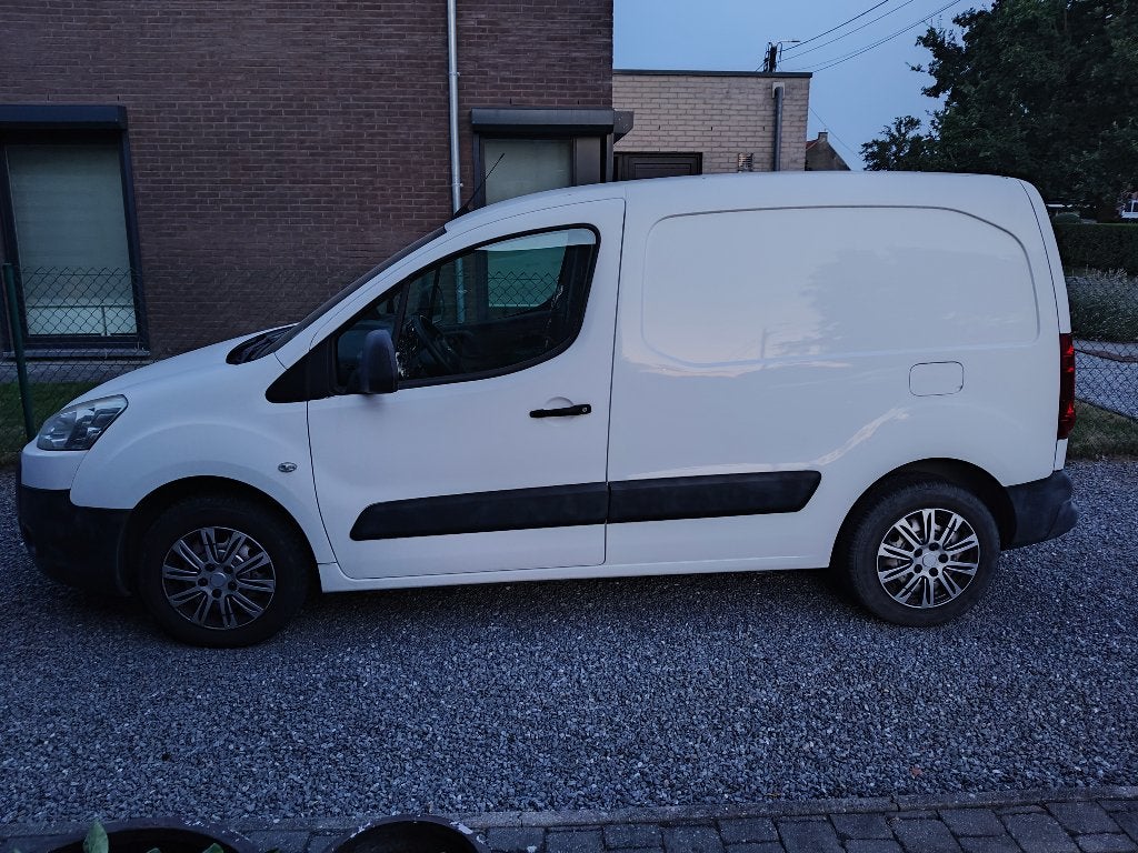 Te koop camionette lichte vracht, Autos, Peugeot, Achat, 4 portes, Boîte manuelle, Noir