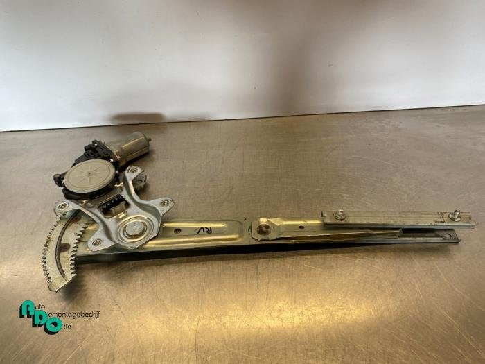Mécanique vitre 4portes avant droite d'un Subaru Justy (Jus, Subaru, -, 3 mois de garantie, Utilisé