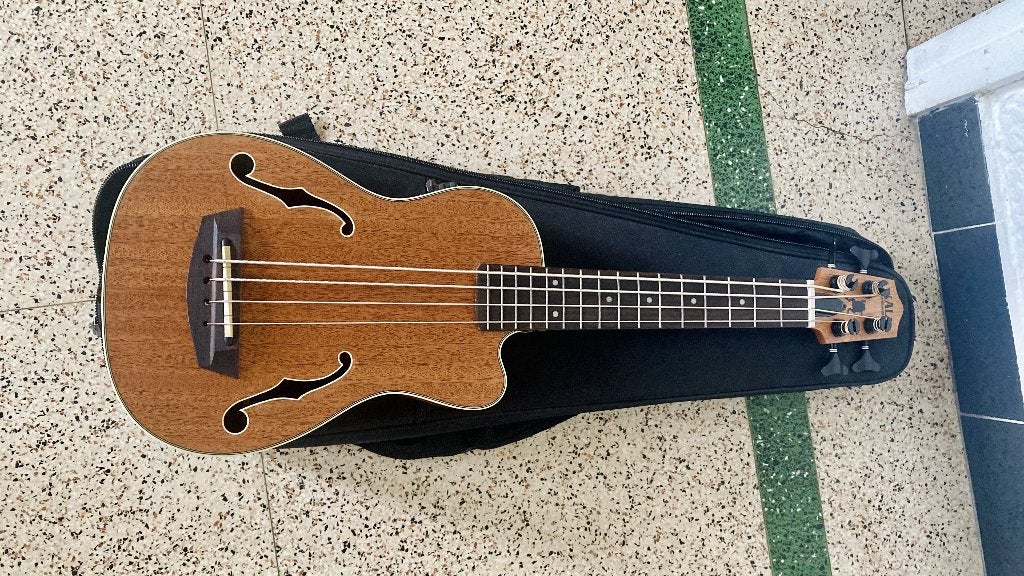 Bass - UBass Kala, Enlèvement, Comme neuf, Semi-acoustique