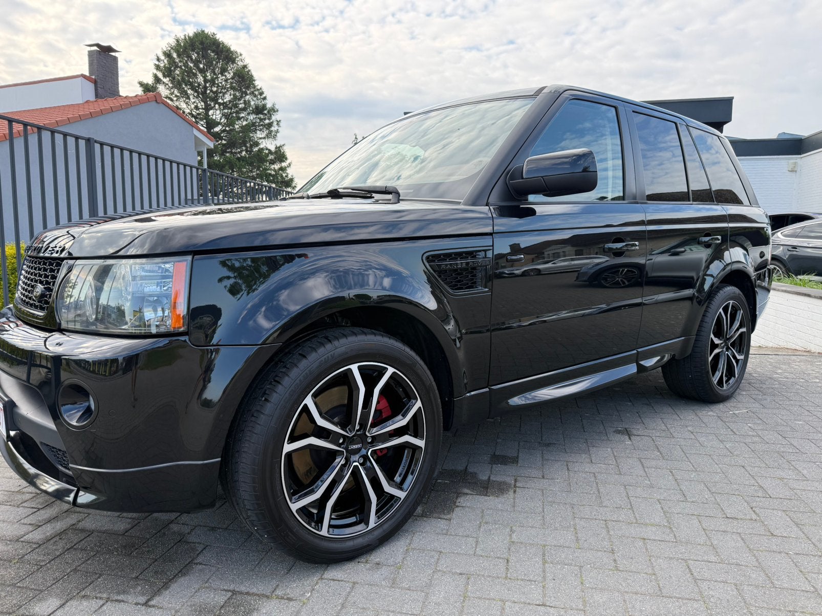 LAND ROVER RANGE ROVER SPORT 3.0 SDV6 20" AUTOBIOGRAPHY CT, Auto's, Automaat, 155 kW, 2993 cc, Zwart