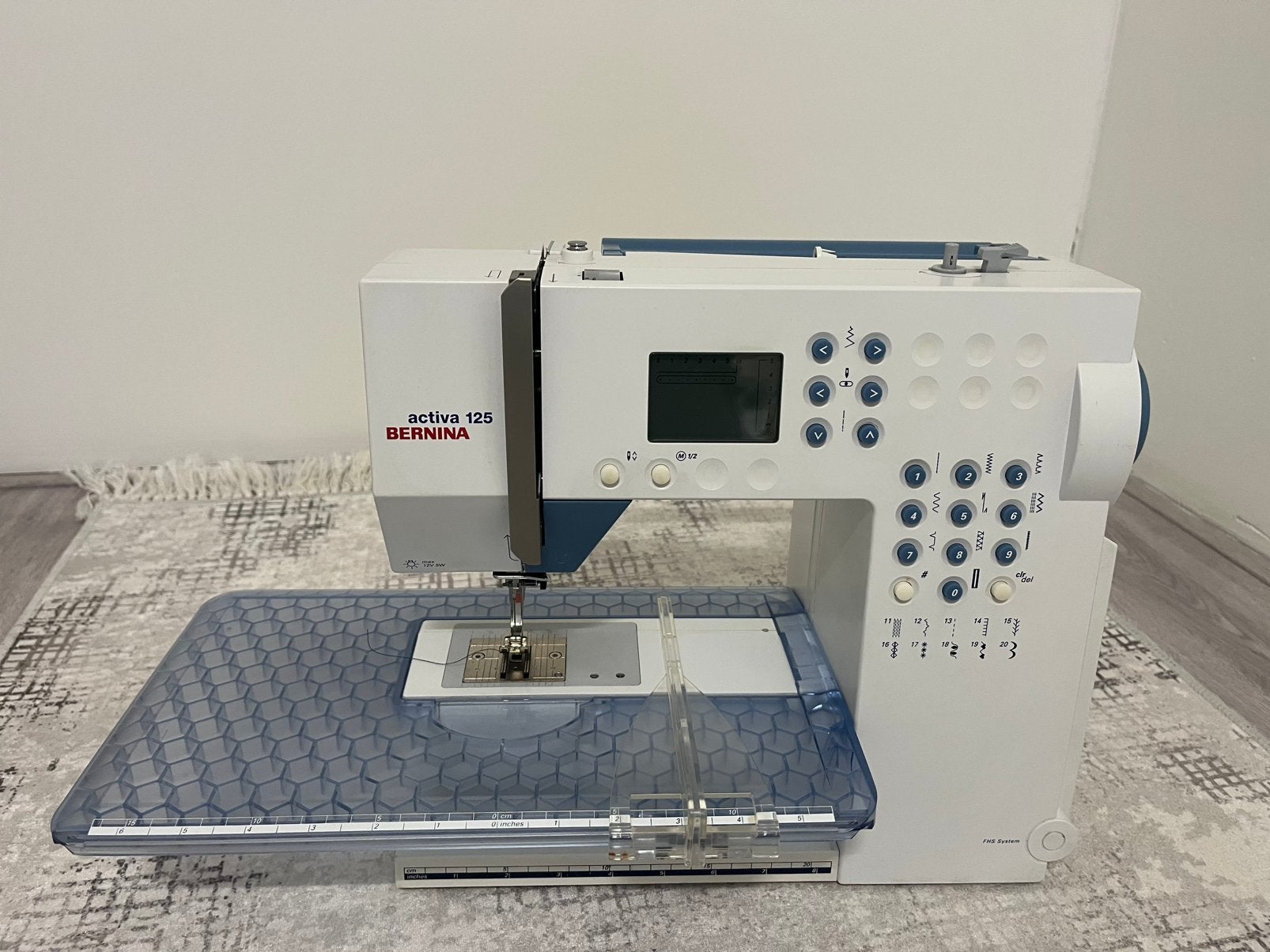 Bernina Activa 125 nette naaimachine, Enlèvement ou Envoi, Comme neuf, Machine à coudre, Bernina