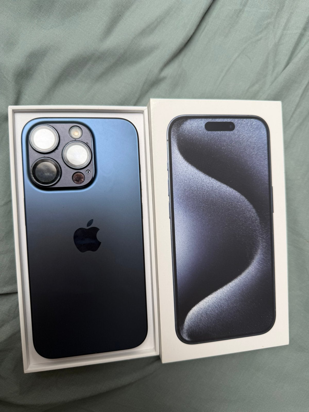 iPhone 15 Pro 128 Go, bleu, Télécoms, Téléphonie mobile | Apple iPhone, Enlèvement ou Envoi, Comme neuf, Bleu, IPhone 15