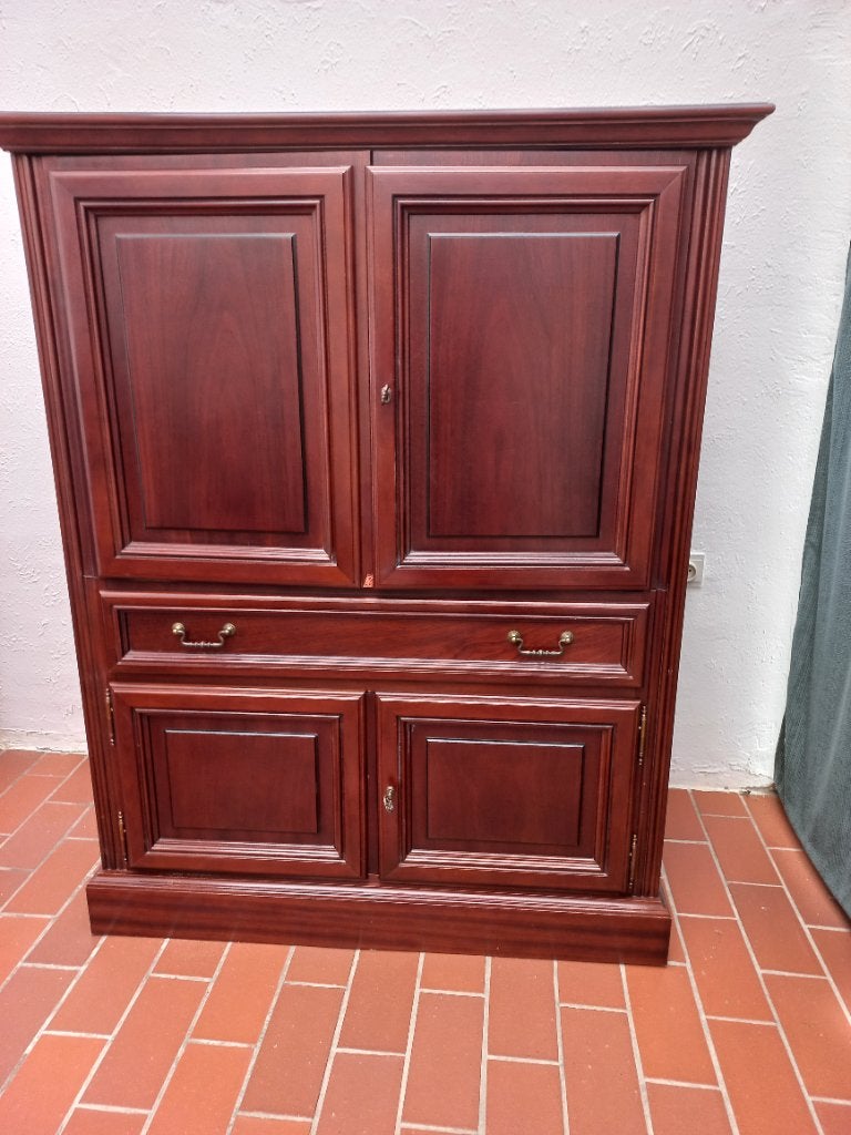 Tv kast, Ophalen