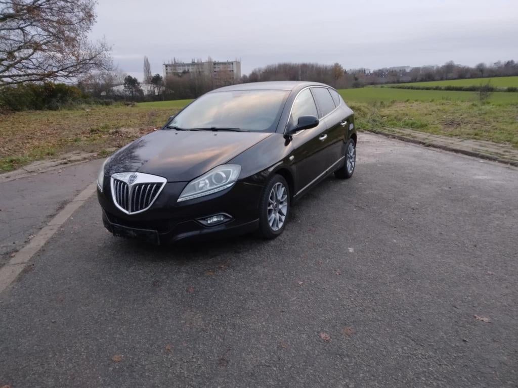 Lancia Delta 1.6jtd diesel 2013, Autos, Lancia, Particulier, Delta, ABS, Airbags, Air conditionné, Bluetooth, Ordinateur de bord