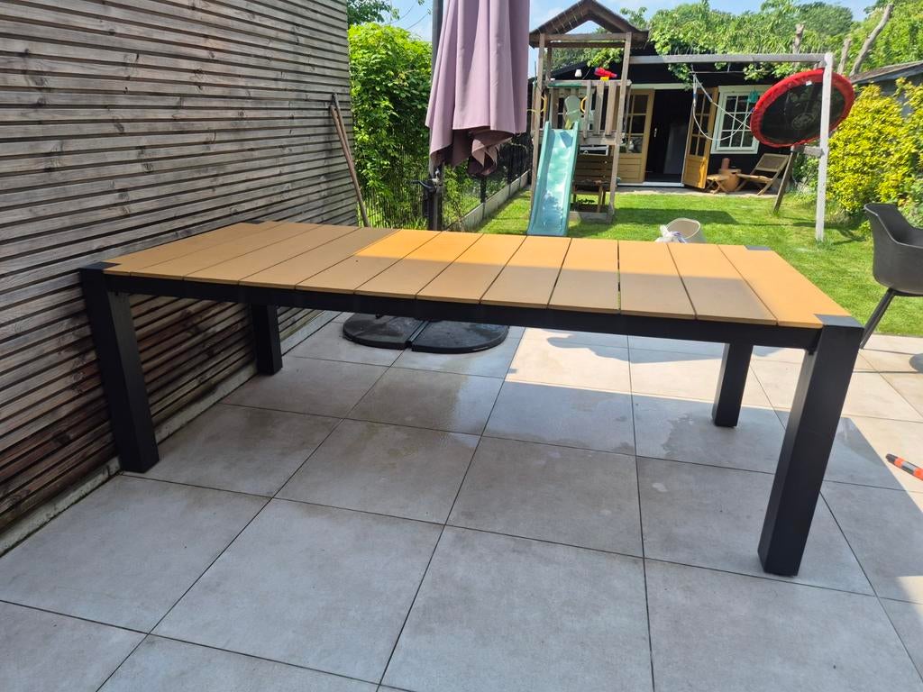 Tuintafel Vinci (Exterioo) met schade aan planken, Ophalen, Rechthoekig, Aluminium