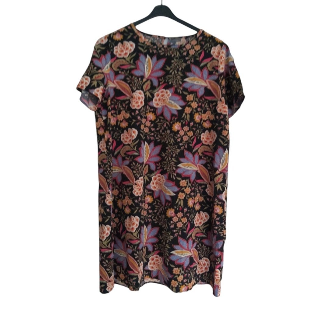 Zomerjurk met bloemenprint - Maat L, Kleding | Dames, Zwart, Maat 42/44 (L), Ophalen of Verzenden, Zo goed als nieuw