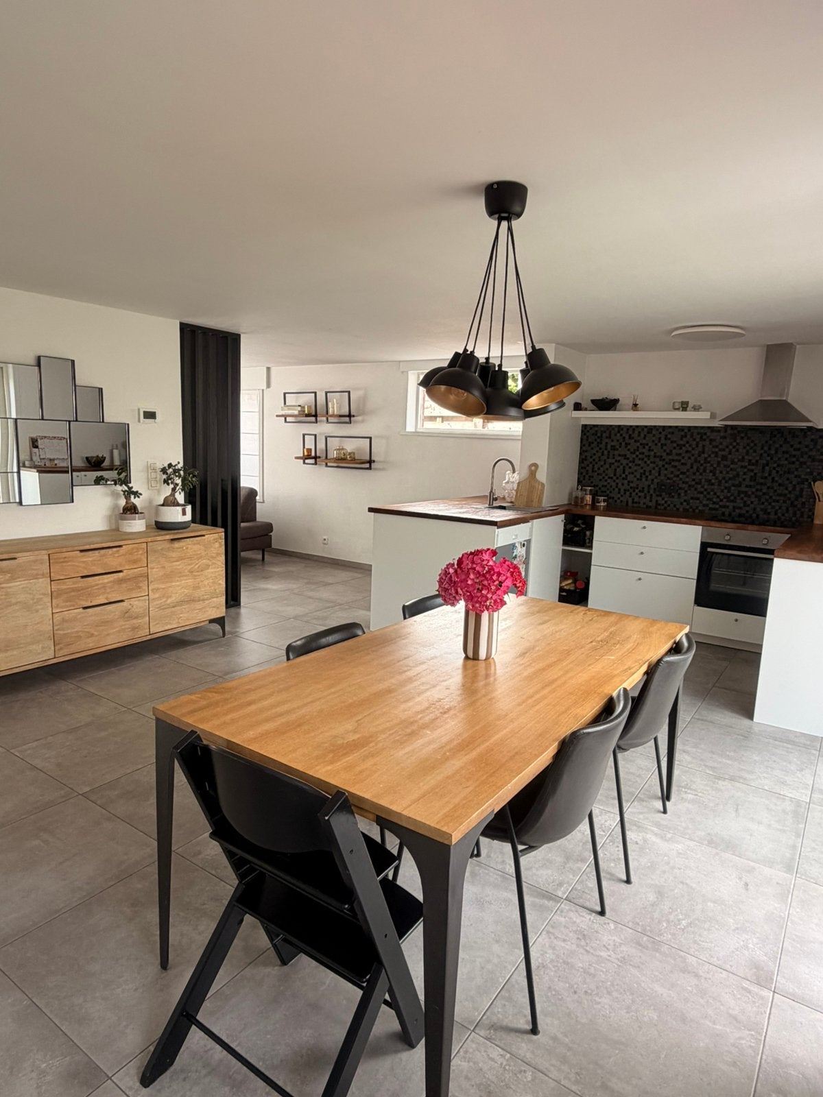 Instapklare halfopen woning te koop in Ons Dorp, Menen, Immo