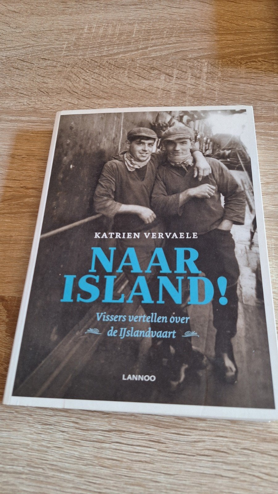 Katrien Vervaele - Naar Island!, Boeken, Ophalen of Verzenden, Katrien Vervaele