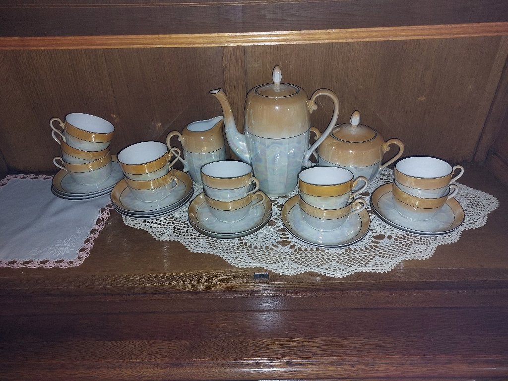 Victoria servies, Antiek en Kunst, Ophalen